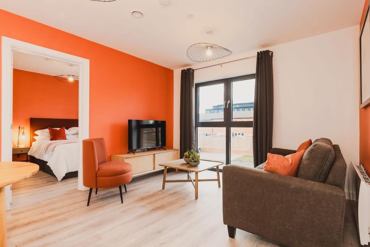 Stayzeni, Hardwick House Derby 2 Bed Apartment Kültér fotó