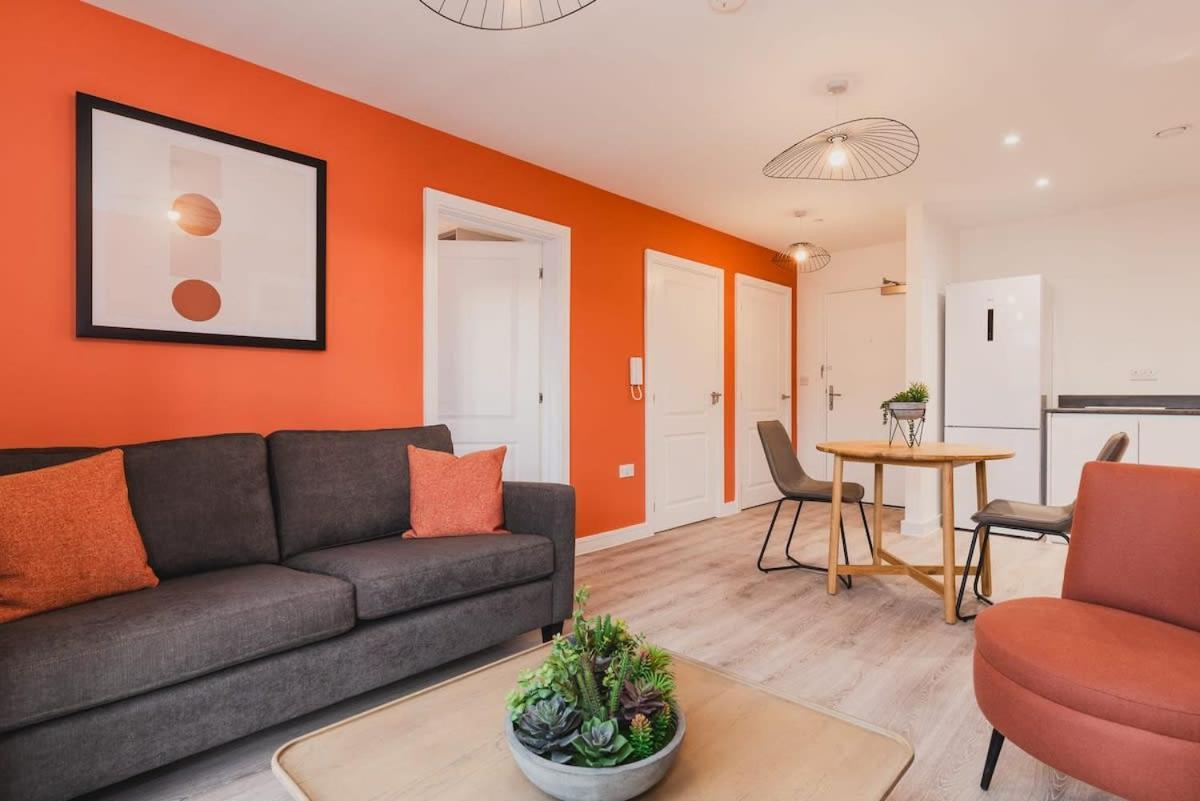 Stayzeni, Hardwick House Derby 2 Bed Apartment Kültér fotó
