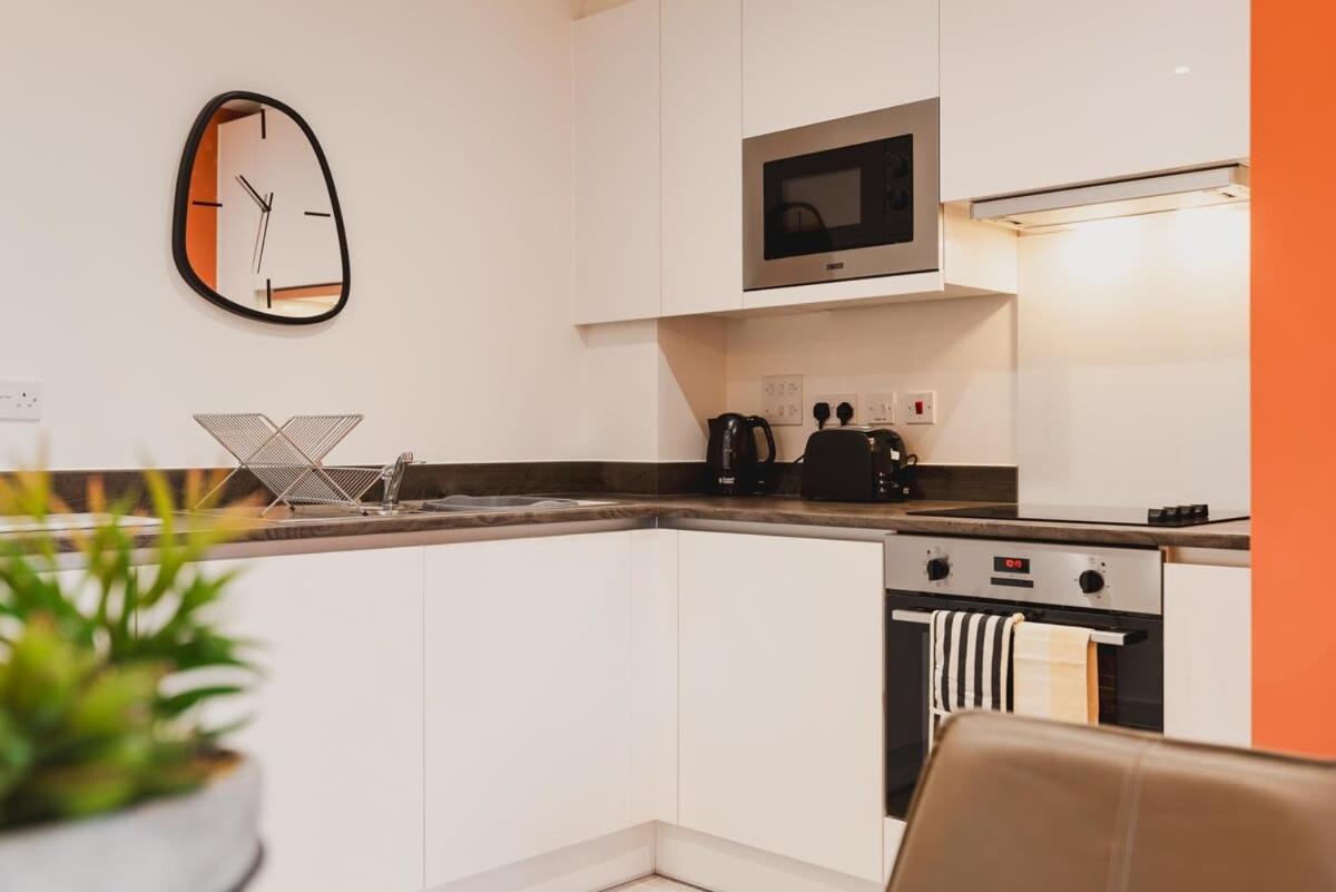 Stayzeni, Hardwick House Derby 2 Bed Apartment Kültér fotó